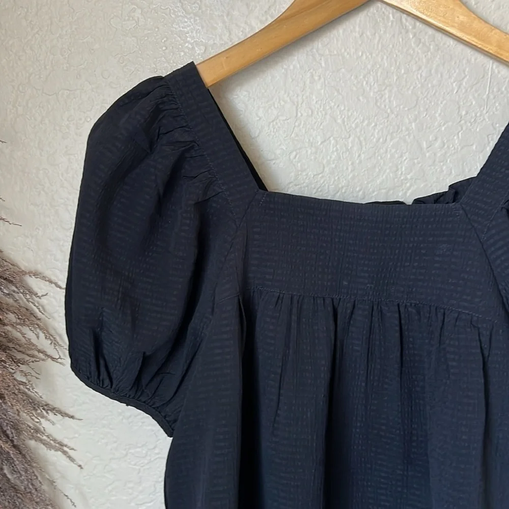 Madewell black seersucker puff sleeve blouse
